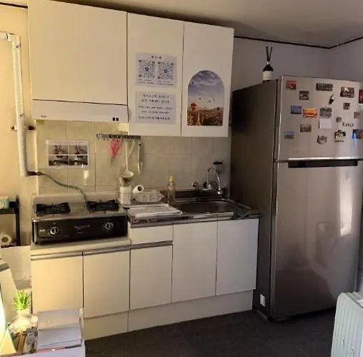 3rooms, 5min Walk From Station 게스트하우스 *